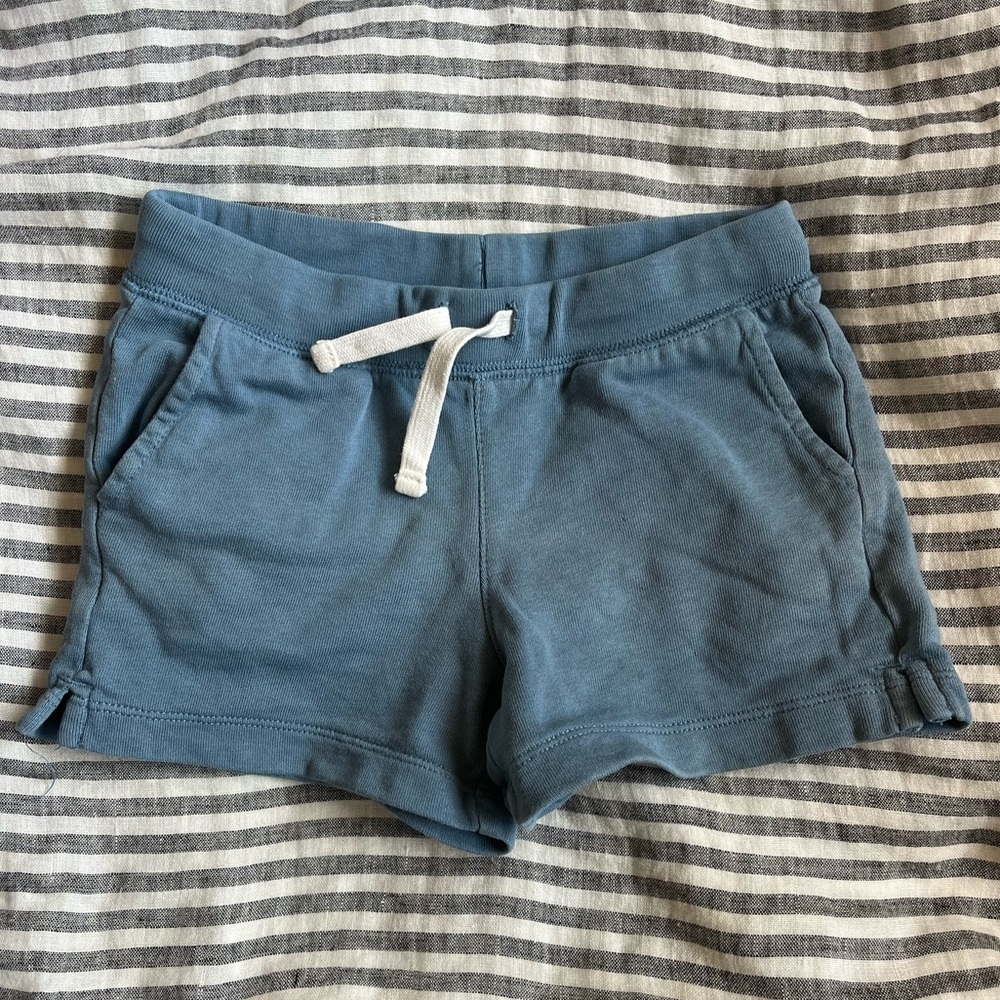 Primary track shorts size 4-5